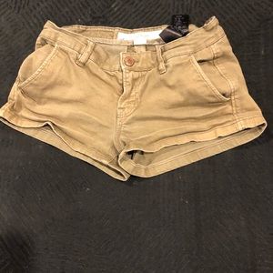 3/$25-L.U.G.G. faded olive green shorts